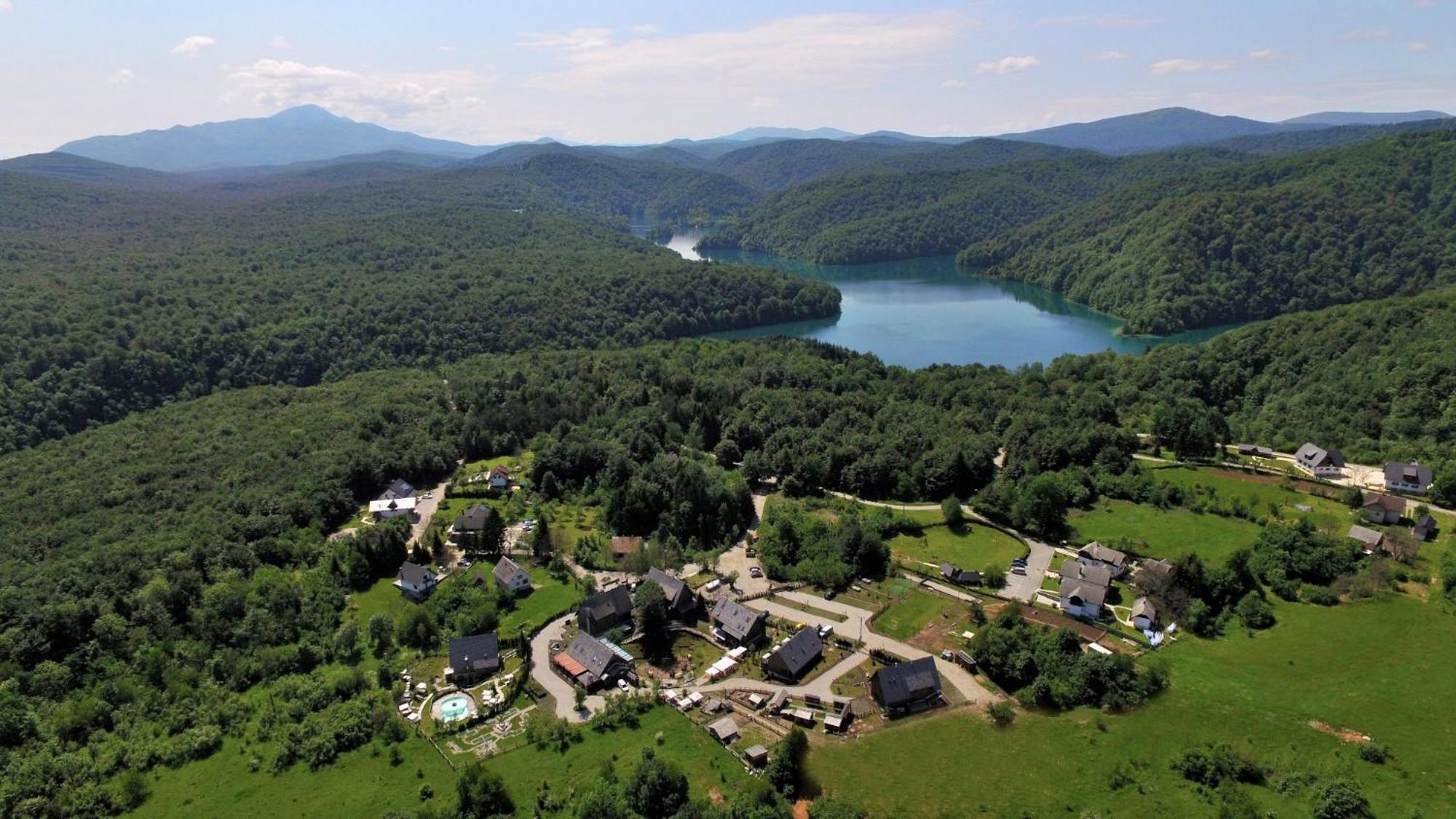 Lakeside Hotel Plitvice Plitvicka Jezera Exterior photo